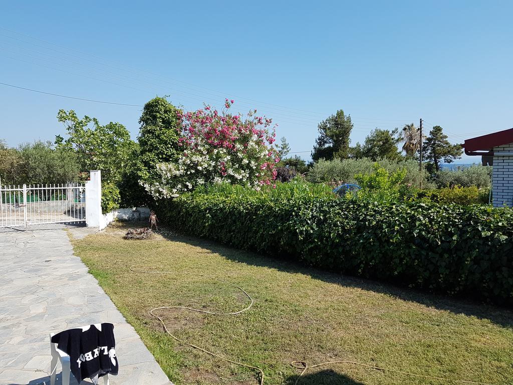 Maria'S Beach House Полихроно Экстерьер фото